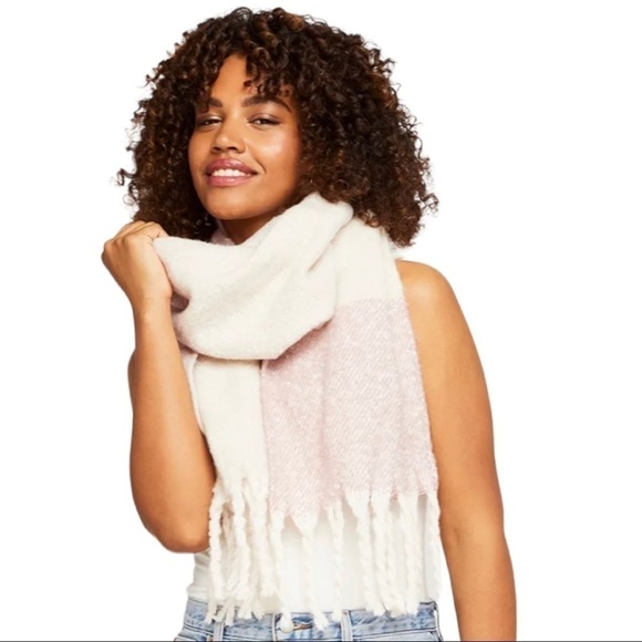 Gentle Fawn Huntingon Pink & Taupe/Cream toned cozy scarf - Picture 2 of 11